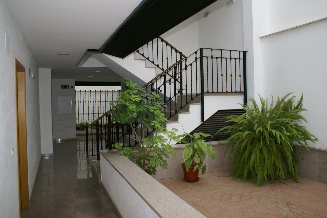 First Floor Close Macarena Church Sevilla Eksteriør bilde